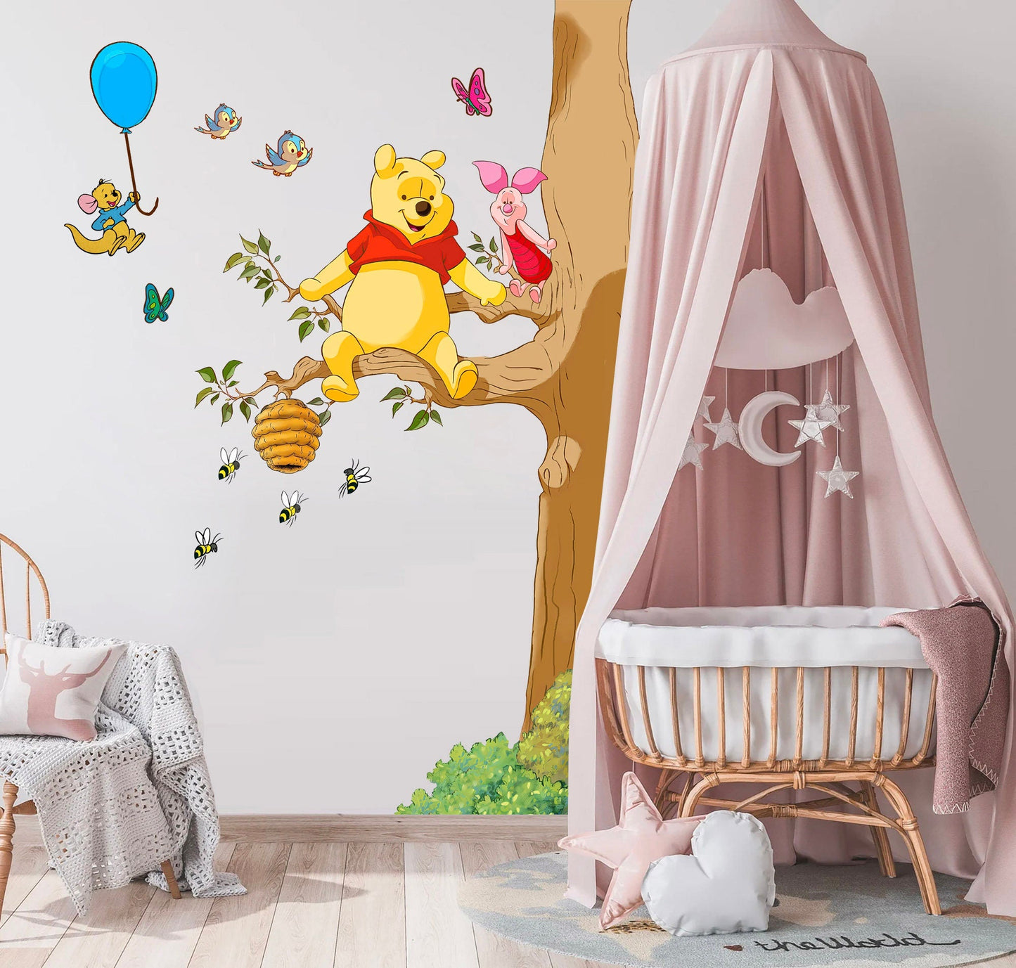 Sweet Winnie and Piglet Wall Decal for Girls' Room