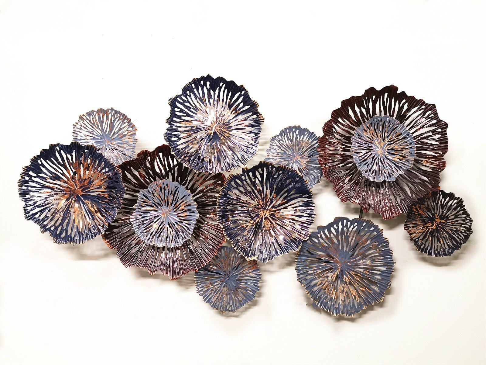 138cm Metal Wall Art Circles Hanging Sculpture - Detail